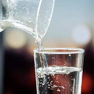 Залізо у воді: шкода та методи очищення