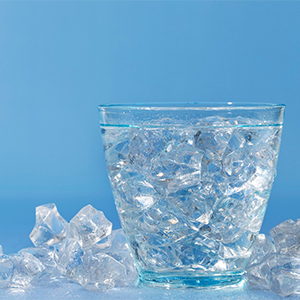 Тала вода — що це таке? Корисні властивості та позитивний вплив