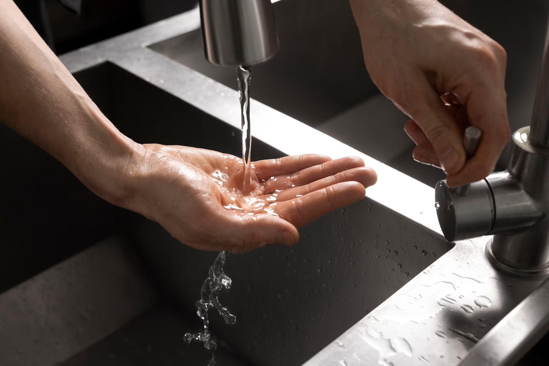 close-up-on-hygienic-hand-washing_23-2149218198.jpg.jpg