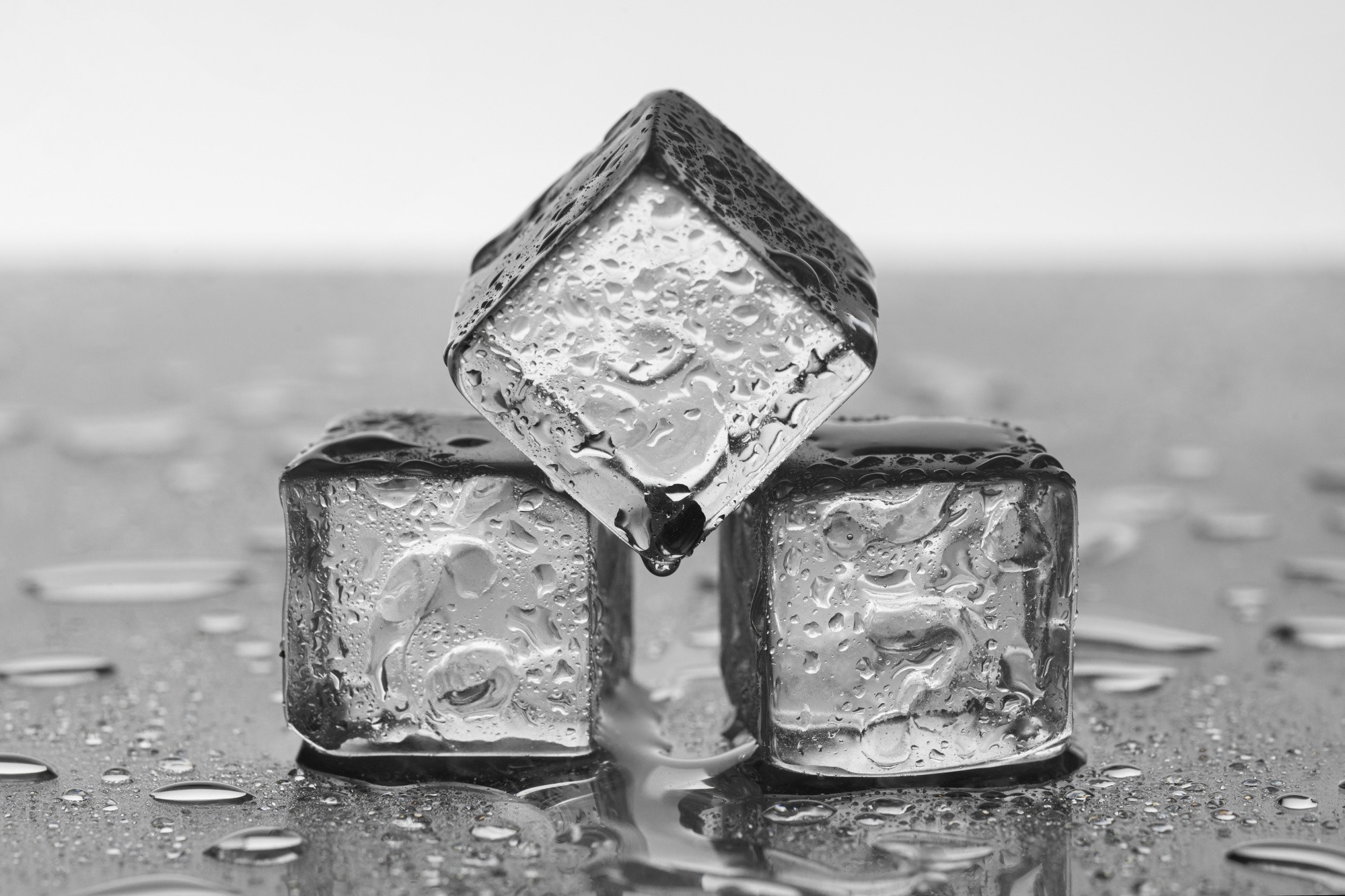ice-cubes-arrangement-still-life.jpg